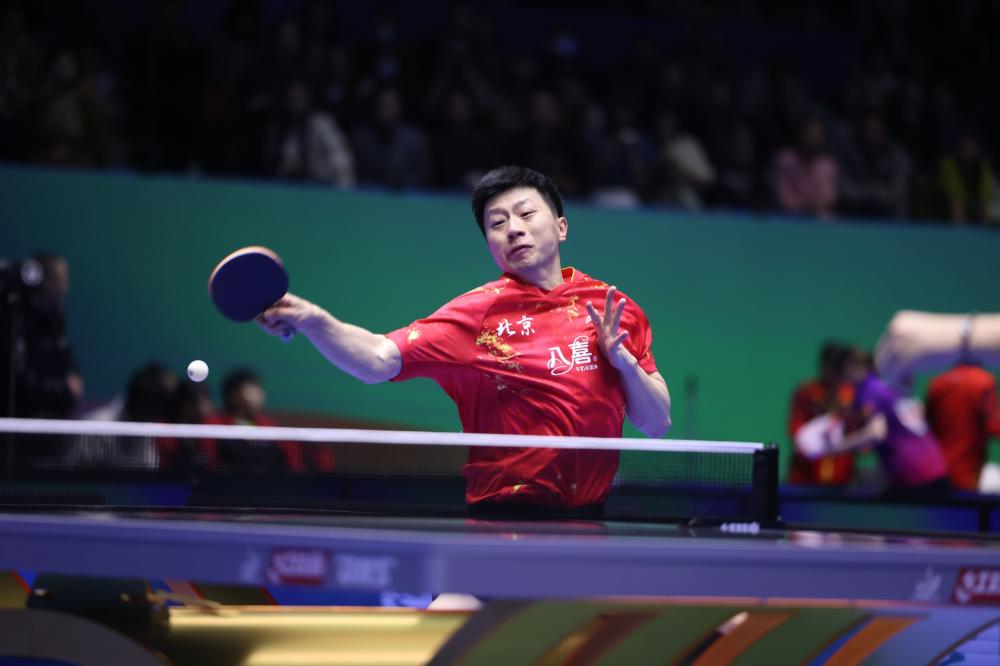 主优化词：塞维利亚客场几百强敌，表现出色